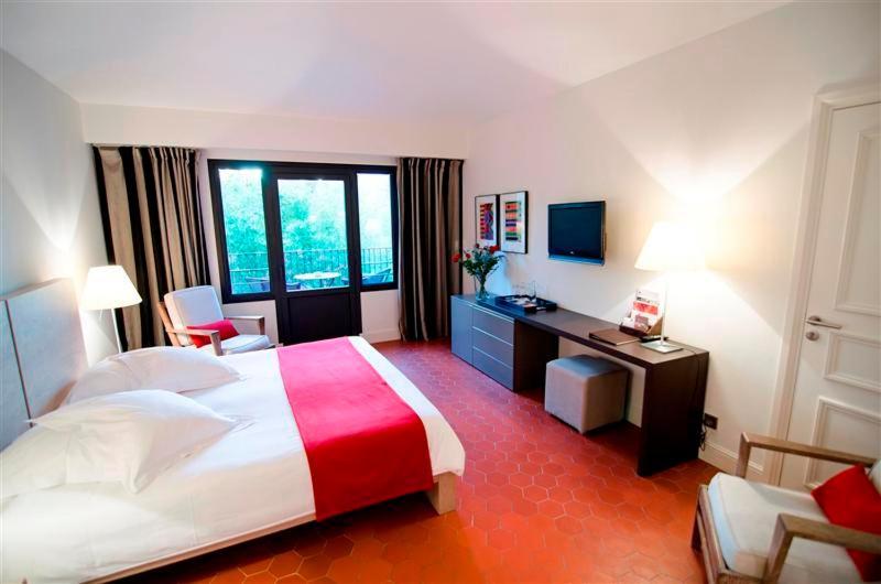Hotel****Spa & Restaurant Cantemerle Vence Eksteriør bilde